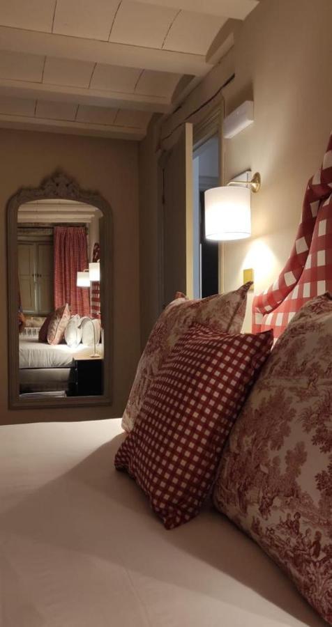 Bed & Breakfast Maison Baron De La Galleta *
