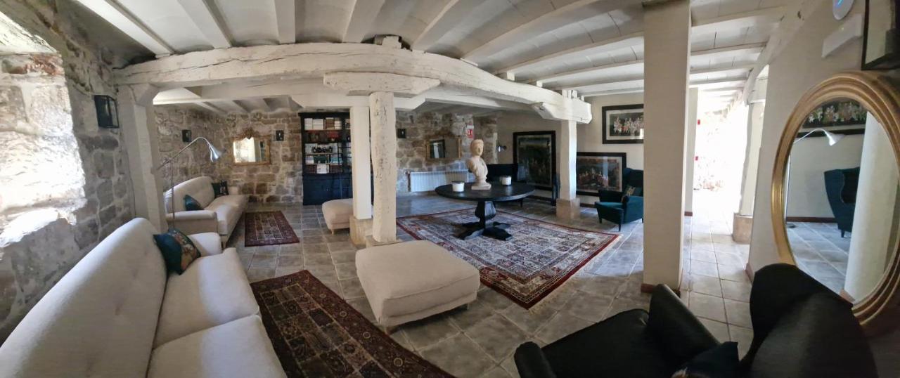 Bed & Breakfast Maison Baron De La Galleta *