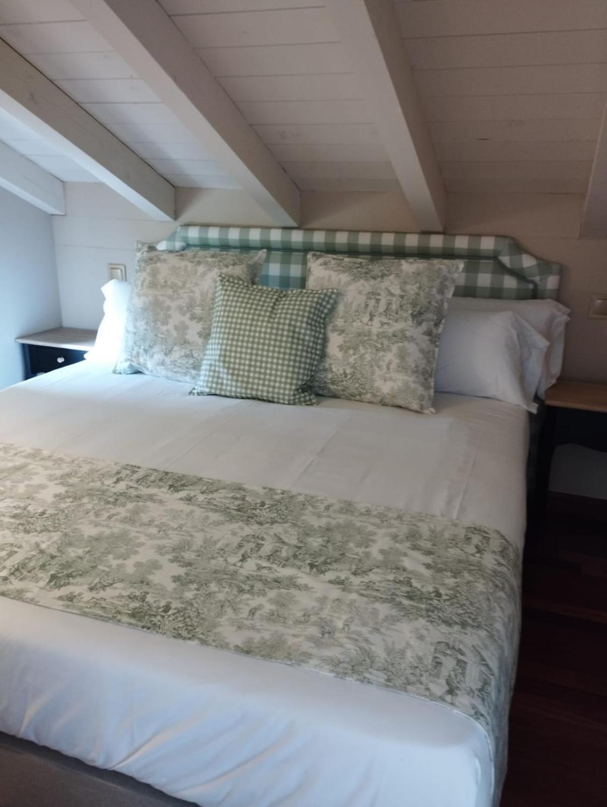 Maison Baron De La Galleta Bed & Breakfast